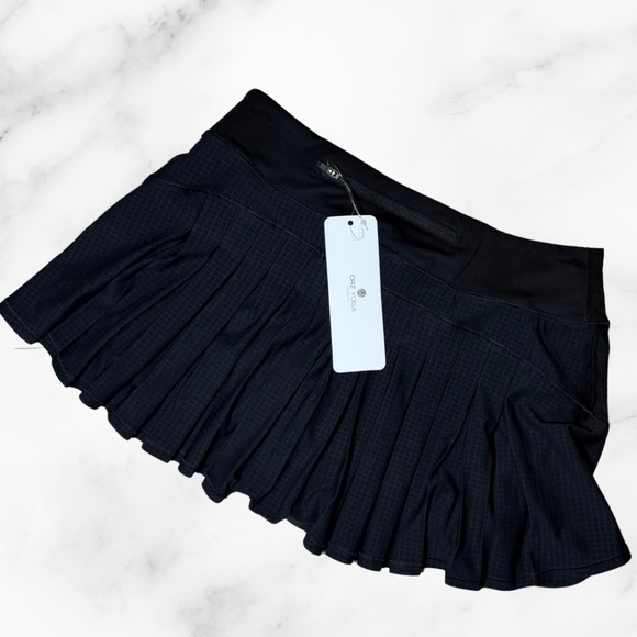 CRZ YOGA Bundle NWT Women's Sport Athletic Black Skirt - Skort - Both Size XS - Picture 3 of 6